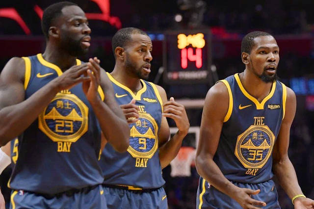 视线与下颌 视线与下颌